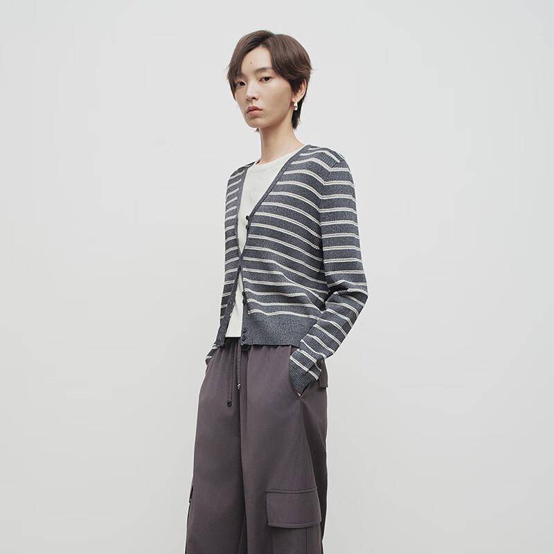Broadcast Simple V-Neck Striped Long Sleeve Knit Top