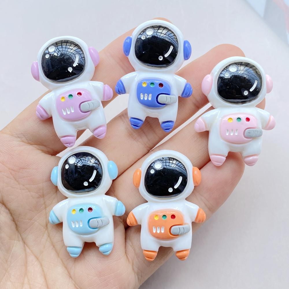 

5pcs/10Pcs New Cute Resin Cartoon Astronaut Series Flat Back Scrapbooking DIY Jewelry Craft Decoration Accessories 5pcs