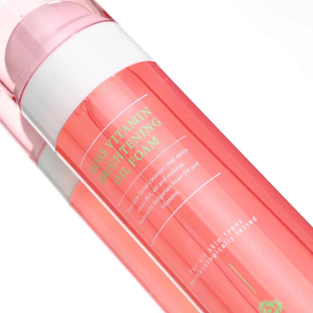 MAXCLINIC Rose Vitamin Brightening Oil Foam 110g