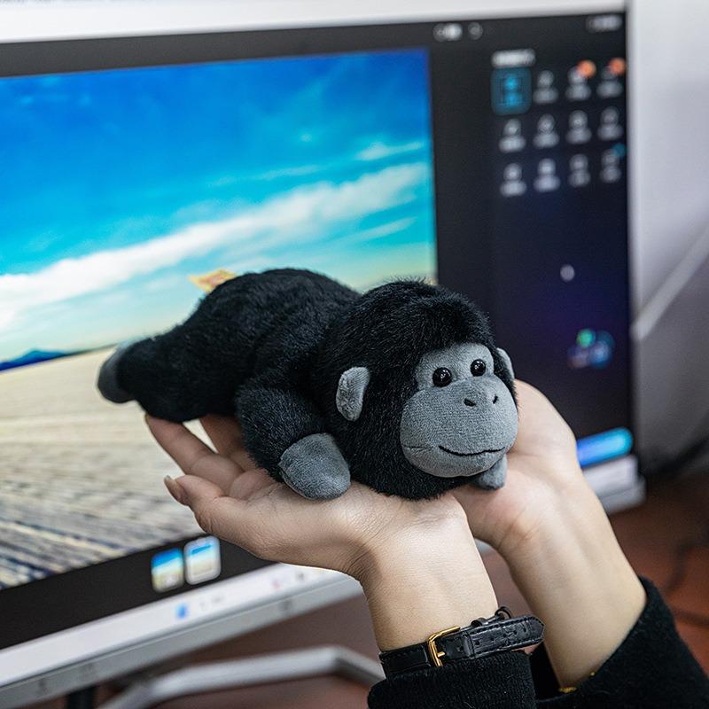 Chimpanzee Plush Toy Gorilla Plushie Doll Office Decor Cute Cartoon Stuffted Animal Plushie Toy Home Decoration Gift for Friends