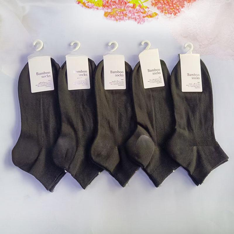 

Women s Spring and Summer Thin Mesh Breathable Low Top Short Tube Cotton Socks 1 pair чорний