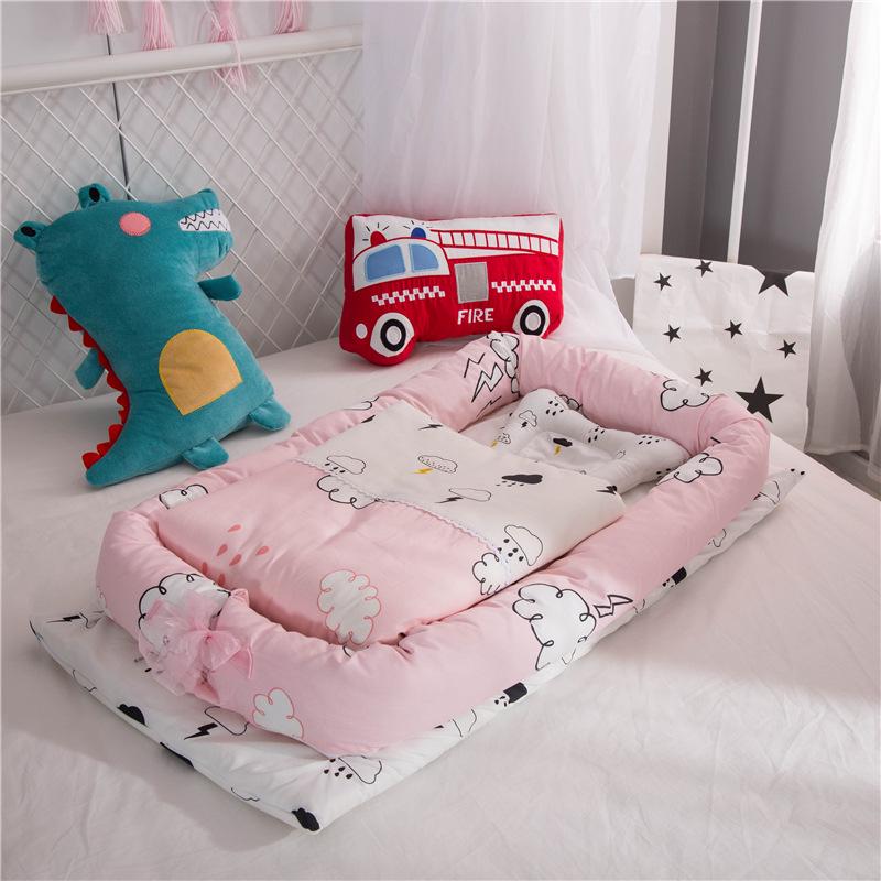 Hemei Portable Washable Baby Nest: Crib, Diaper Changing Pad & Travel Pillow Combo