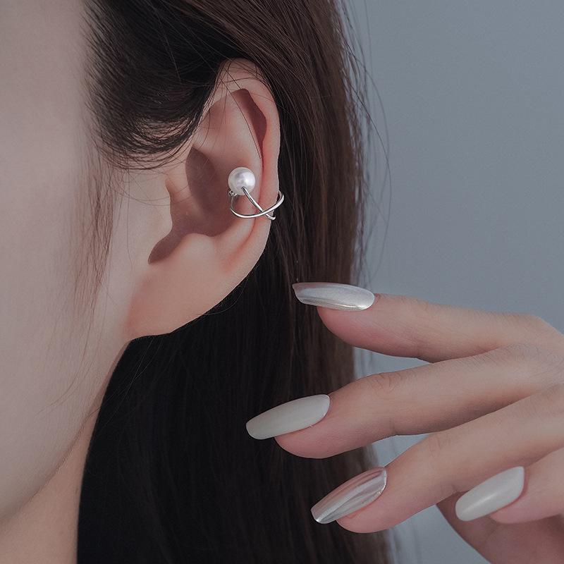 Pearl Ear Cuff Earrings for Non-Pierced Ears - Versatile Niche Design, Girls' Pearl Stud Jewelry