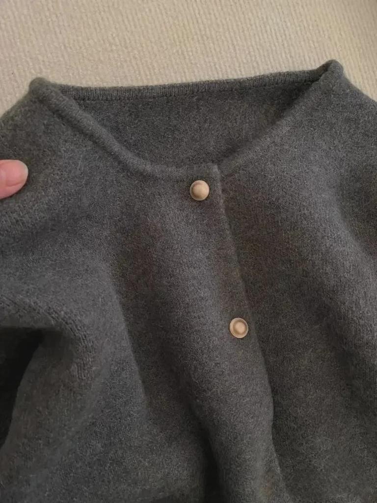 Dámský volný pletený kardigan s dlouhým rukávem - Ležérní kulatý výstřih, svetr v korejském stylu na jaro/podzim 2024.