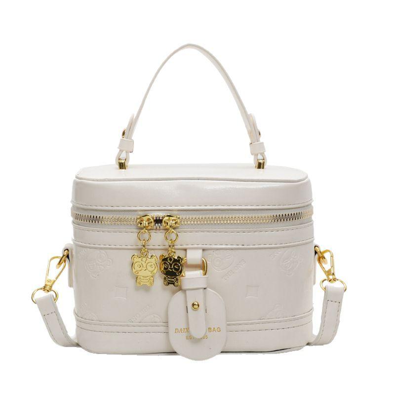 2025 new small bag women's fashion niche design portable small square bag retro texture shoulder messenger box bag