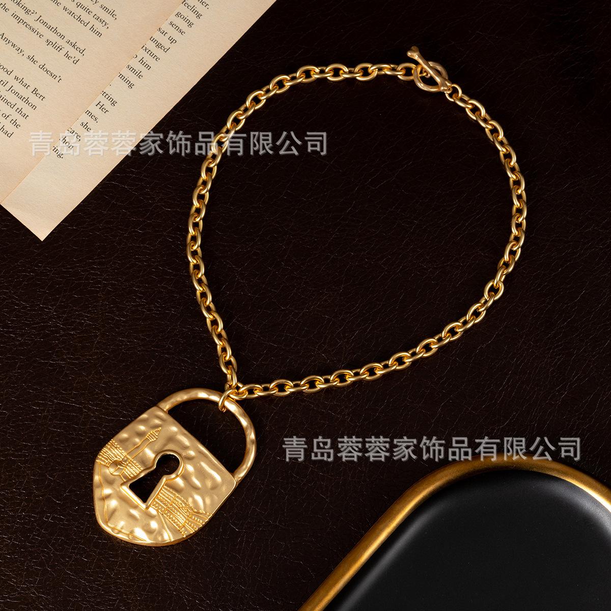 Medieval Art Vintage Gold Buckle Xiapa New Jewelry High Quality Heavy Industry Necklace Earrings