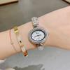 Nowy błyszczący owalny damski zegarek z brylantami Water British Temperament Light Luxury Bransoletka Codzienny zegarek casualowy dla kobiet