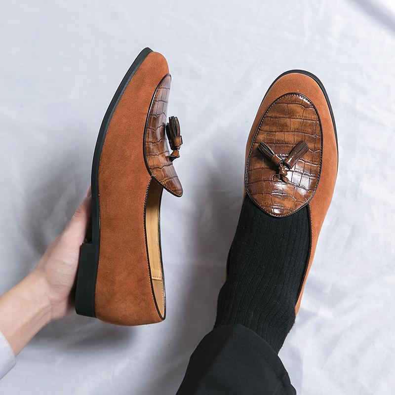 Leather splicing flow Su loafers men's slip-on set bean shoes British retro simple trend casual shoes 47 48 large size