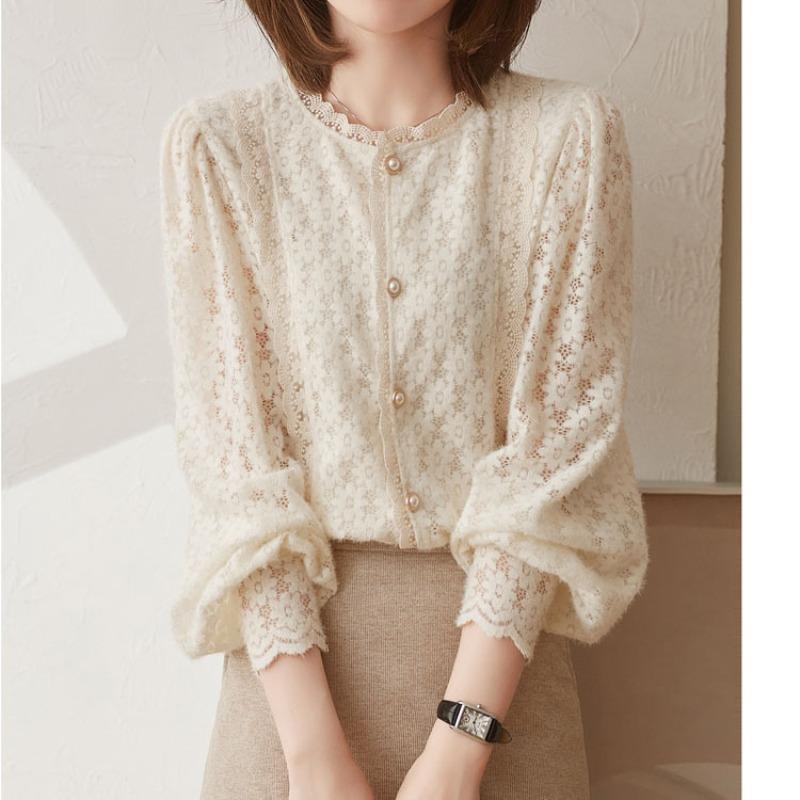 Autumn and Winter New Style French Lace Bottoming Shirt Women, Crocheted Hollow Lantern Sleeve Thin Women's Top