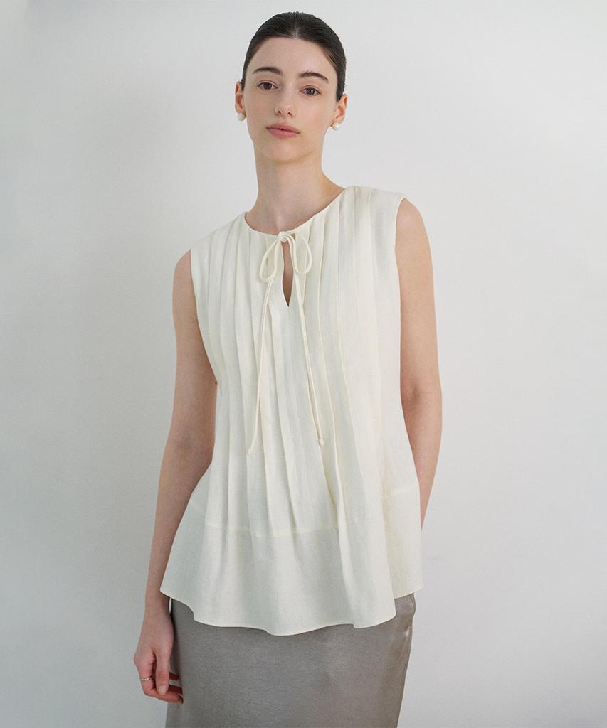 Biyul Linen Round Tuck Sleeveless Blouse