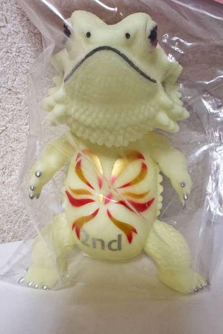 

[USED] Futoagon 2nd Anniversary Color Glow-in-the-Dark Soft Vinyl Figure