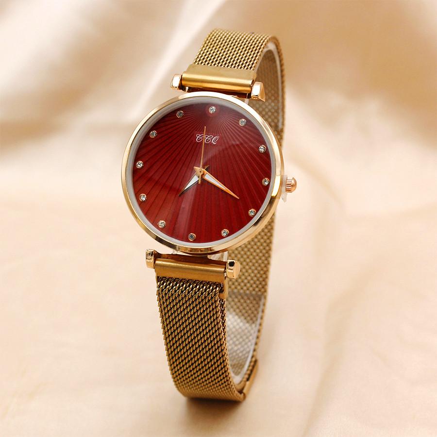 New Stereo Literal Quartz Bracelet Watch Female Jewelry Magnetic Mesh Belt Watches Ladies Clock Luxury Women Dress Wristwatches