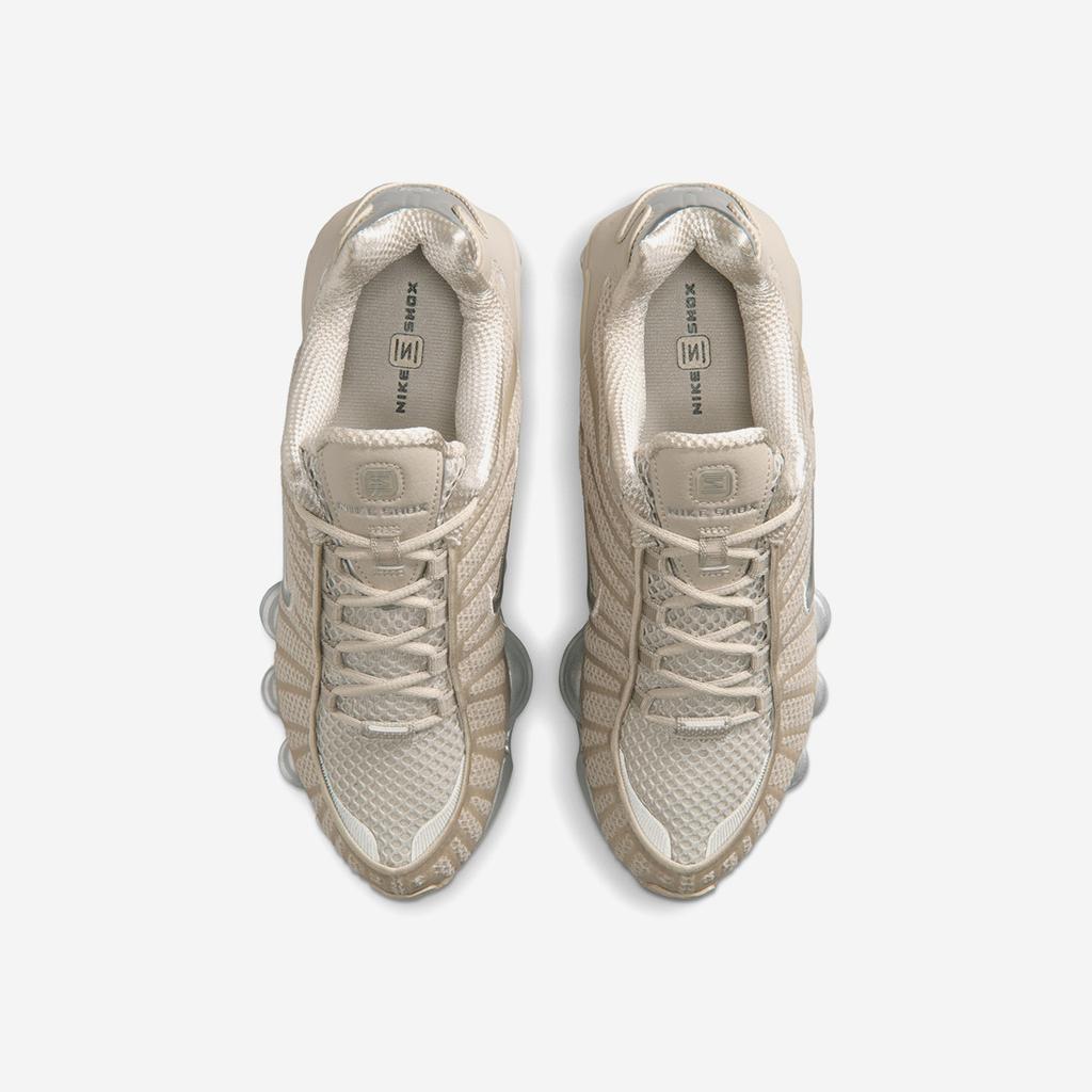 Nike W NIKE SHOX TL IH2559-200