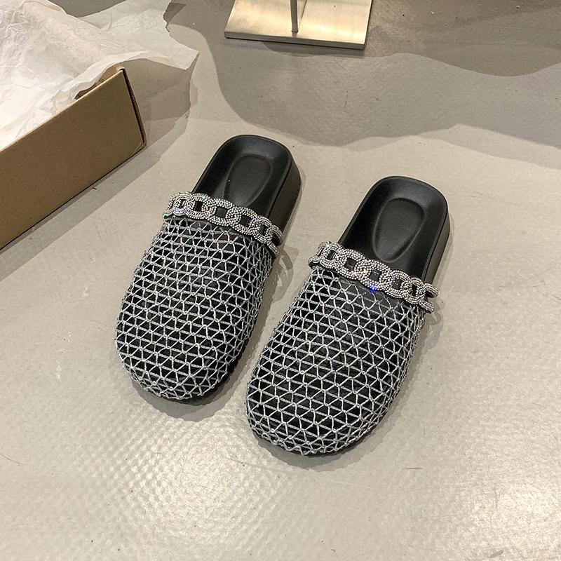 

Дизайнерские нишевые сандалии баотоу женские 2025 новые летние сетчатые полые модные со стразами на одном ходу прохладные шлепанцы 40 серебряный