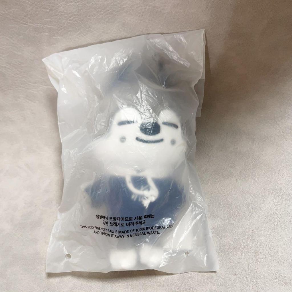 [USED] Stray Kids SKZOO PLUSH ORIGINAL Wolfchan
