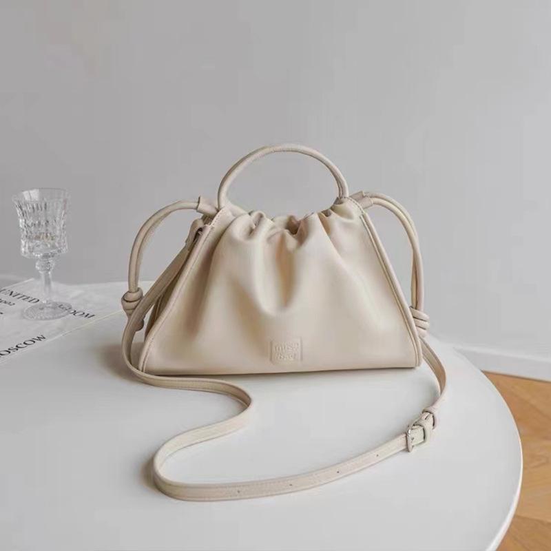 Fashion One Shoulder Crossbody Bag Women New French Texture Soft Leather Underarm Bag Versatile Commuting Handbag Trend