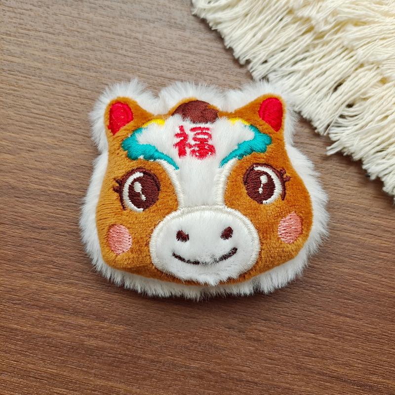 

Cartoon Plush Pony Doll Brooch Cute Lucky Little Horse Brooch Year Of The Horse Clothing Pin Jewelry Accessories New Year S Gift A5