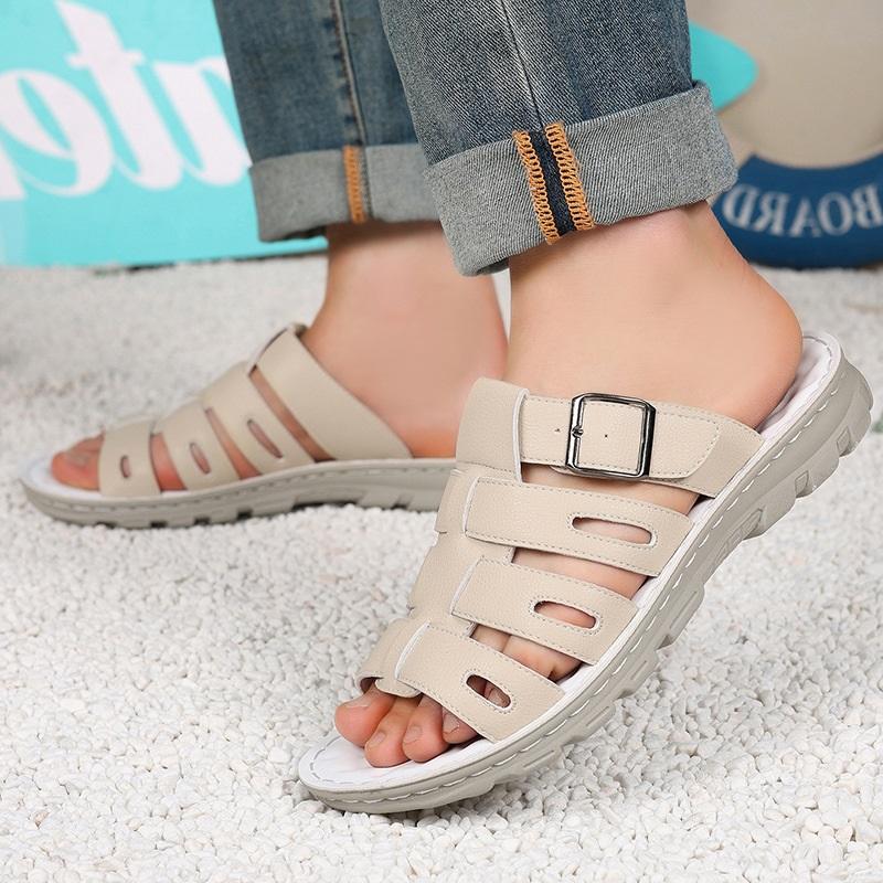 Fashion Trend New Men Gladiator Sandals Summer High Quality Non-slip Wear Resistant Slippers Breathable Beach Shoes Casual Walking Shoes
