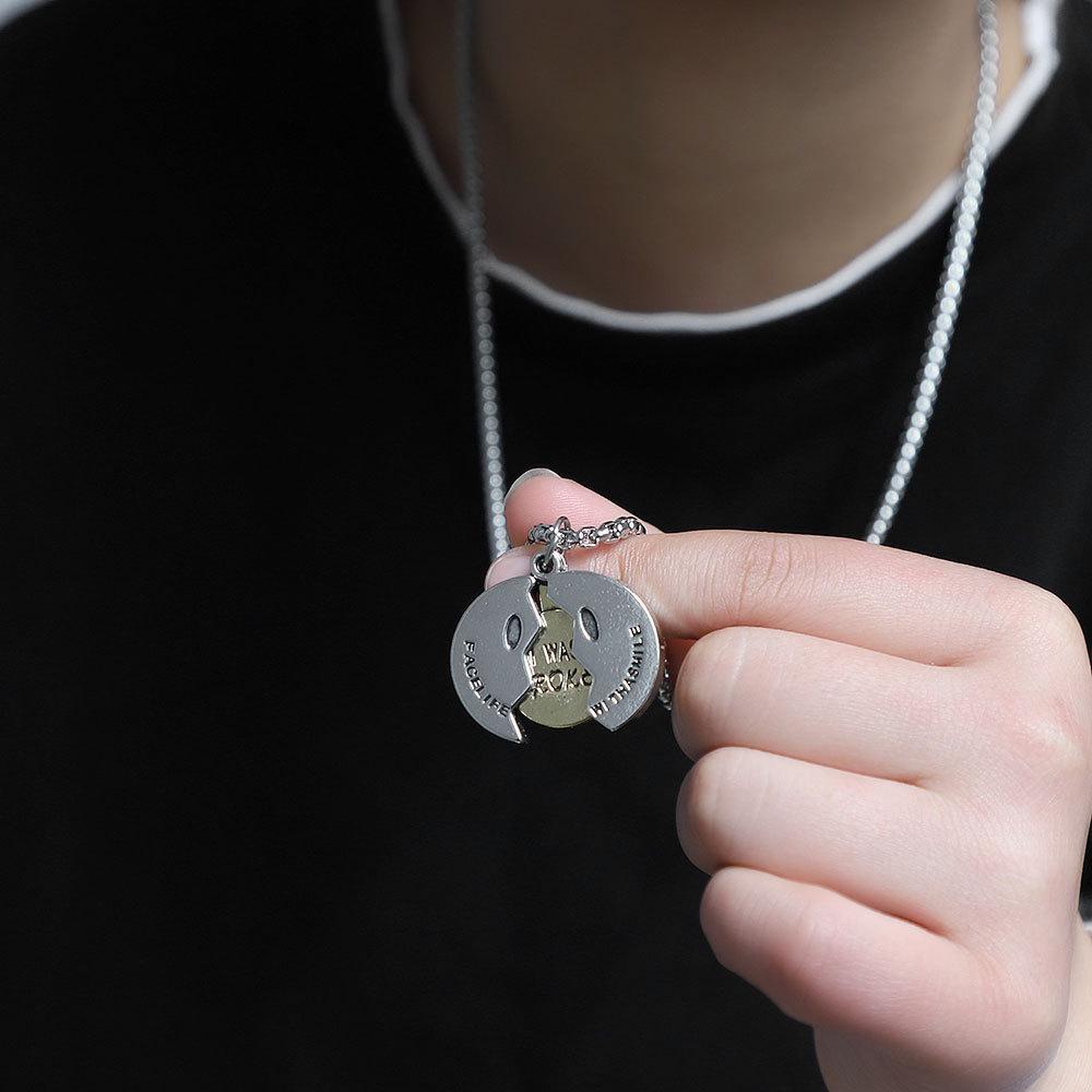 

Openable Smiley Face Letter Necklace - Titanium Steel Retro Chain, Unisex