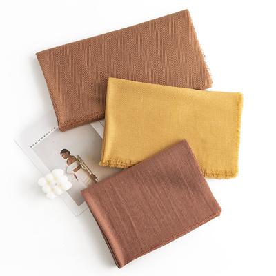 Accessoires – Schals & Tücher