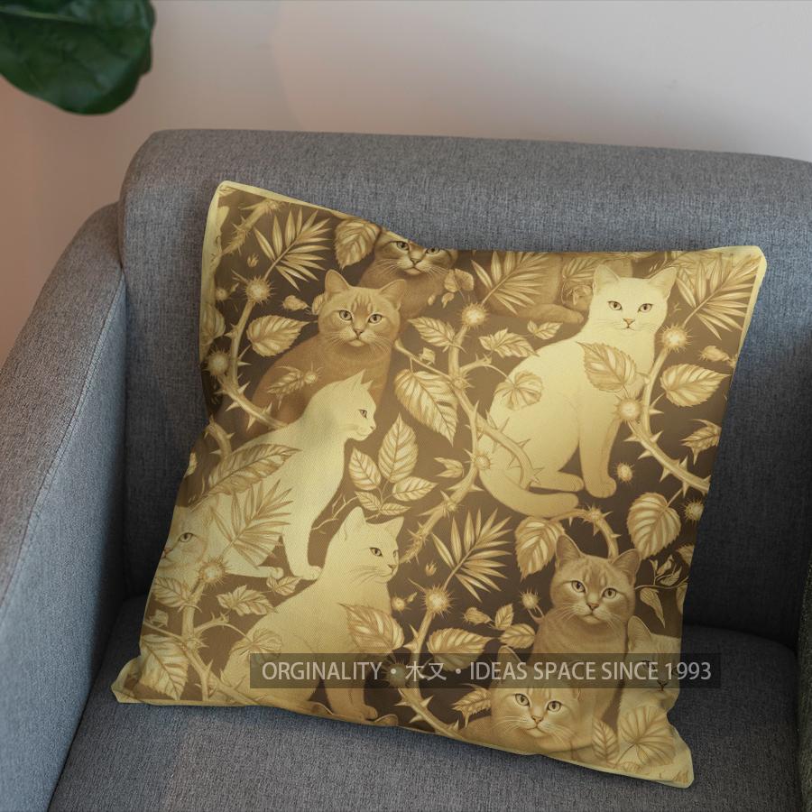 2D Golden Cats On Branches Patterned Pillow Cover Pattern Cushion Cover Suitable For Sofa Bedroom Car Pillow Cover