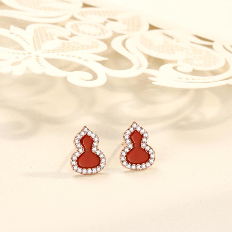 

Серьги-гвоздики в форме тыквы в классическом китайском стиле Seiko символизируют тренд, многогранную индивидуальность, белые серьги из агата-рябчика