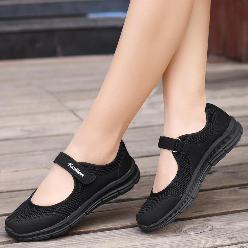 New Autumn Trendy and Fashionable Mom Casual Shoes, Large-sized Breathable and Lightweight Solid Color Mesh Shoes for Women