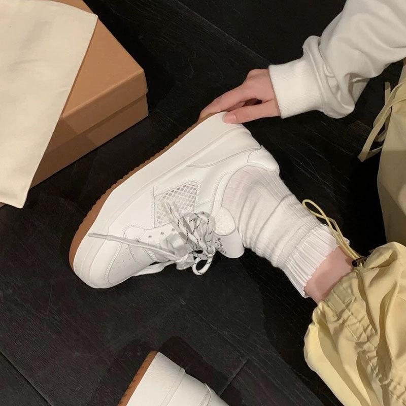 Round head muffin sole student campus lace-up casual board shoes women's 2025 spring and summer new versatile thick-soled white shoes