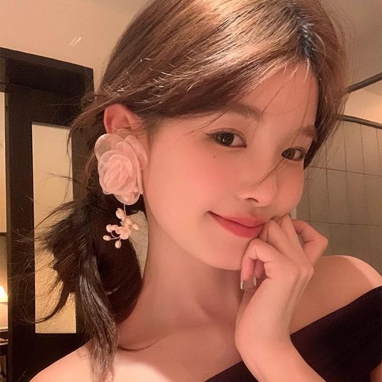 Vacation Style Dopamine Flower Earrings Women's Summer Sweet Temperament Versatile High-end Stud Earrings 925 Silver Needle Earrings