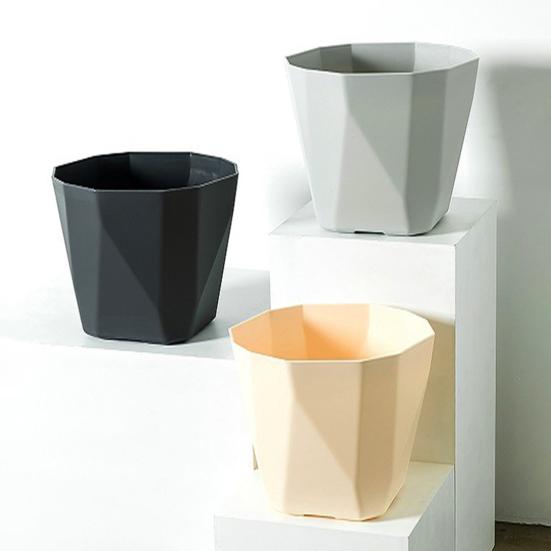 Plant Pot with Drainage Holes Decorative Planter with Matching Saucer Modern Flower Pot for Indoor Outdoor Use Pothos Aloe