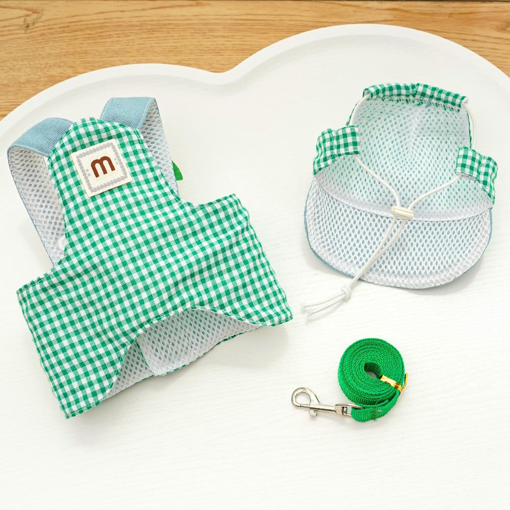 Green plaid frog pet 3-piece set (hat, overalls, leash). Breathable, stylish for spring/summer outings, walks and photos.