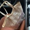 Bolsa Feminina Amy Rabbit 2025 Nova Moda Grande Capacidade Bolsa Simples Feminina para o Dia a Dia Versátil Bolsa de Ombro tipo Balde