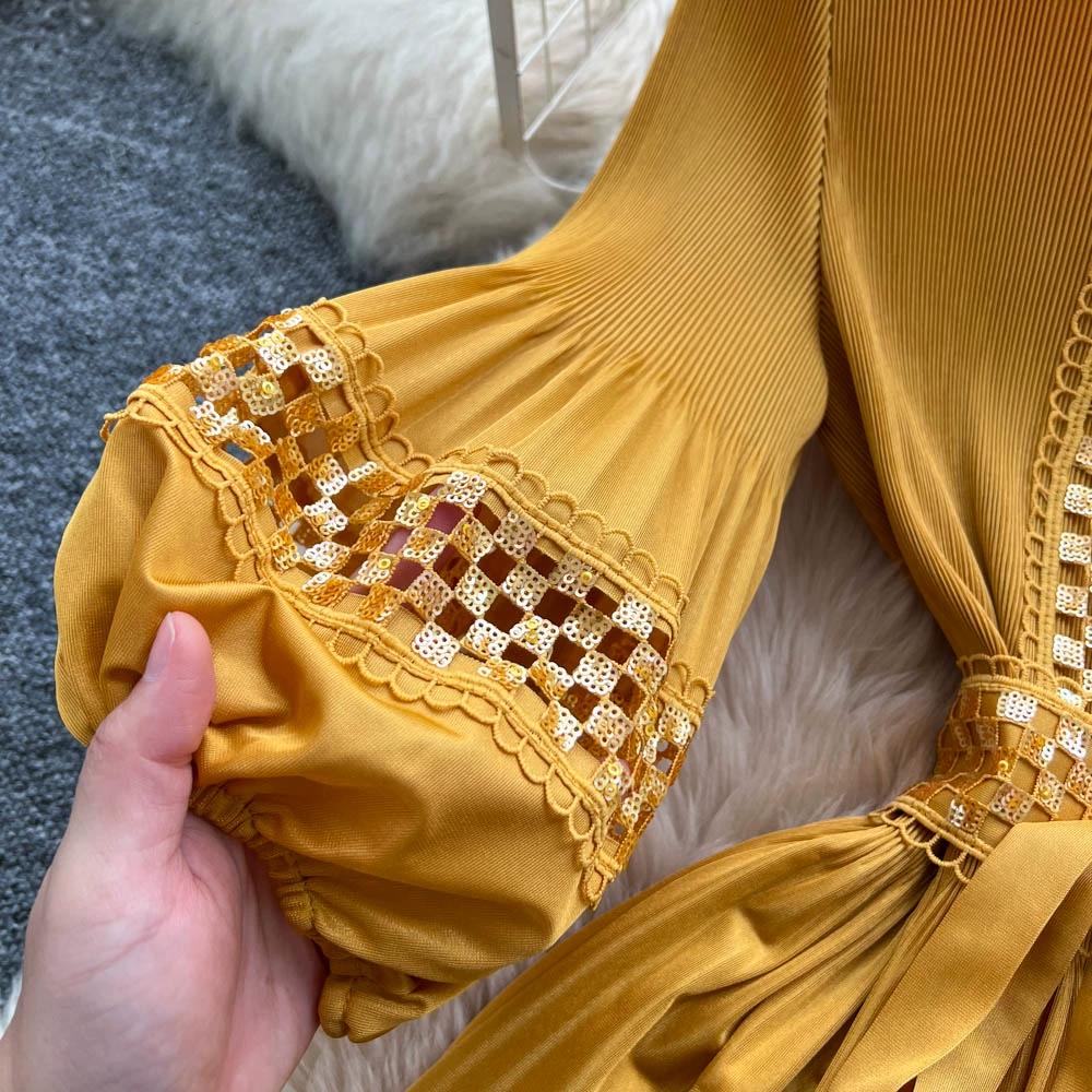 High-End Heavywork Lacing Paillette-Panel Waist-Banding Lantern Sleeve Maxi Dress for Women Autumn Charming Long Women Dress