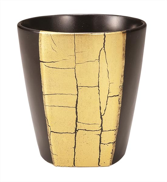 

Kutani Ware Iwataya Shochu Cup with Gold Leaf Design, K9-1128