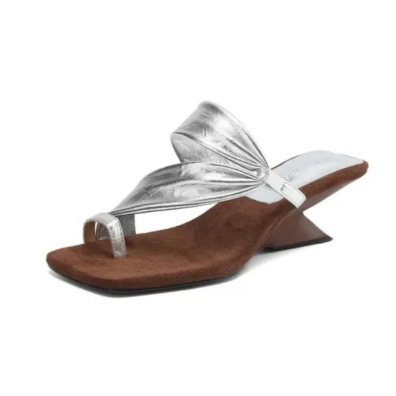 High Heels Damen Hausschuhe Zehensteg Sandalen mit Absatz Designer Neue Sommerschuhe 2025 Elegant Kleid Marke Frau Party Pumps Sandalen