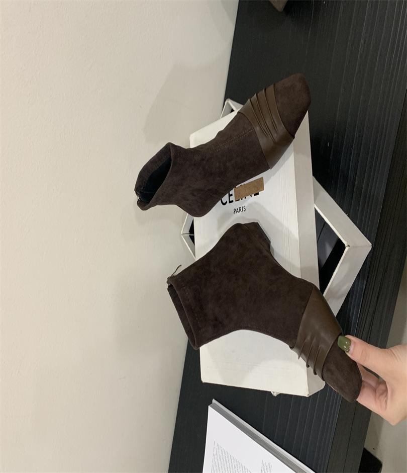 

2025 autumn and winter new pointed thin heel high heel temperament thin French fashion sexy beauty female Internet celebrity short boots 39 темно-коричневого кольору