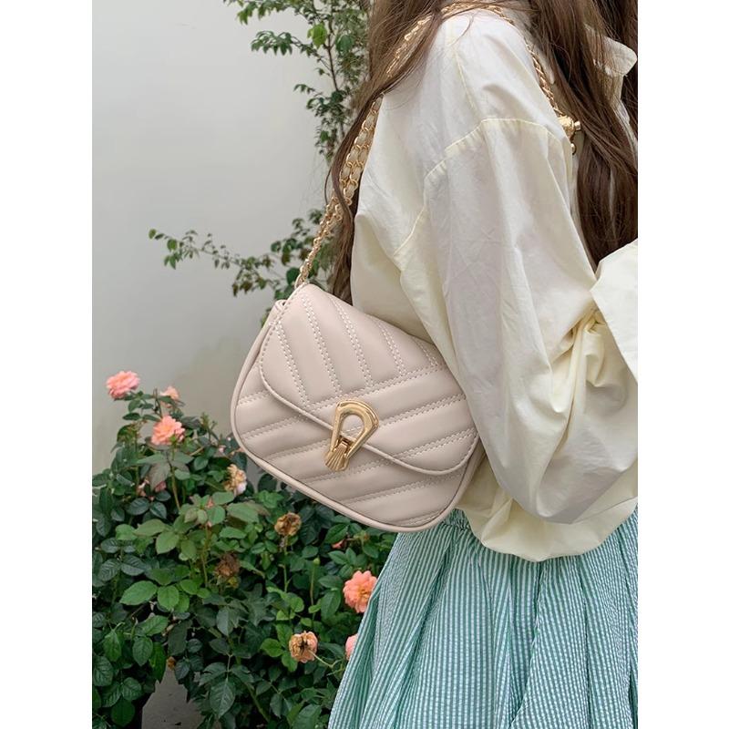 

Мини-сумка через плечо с цепочкой для женщин, маленькая квадратная сумка через плечо, полный комплект, женская сумка, новая мода