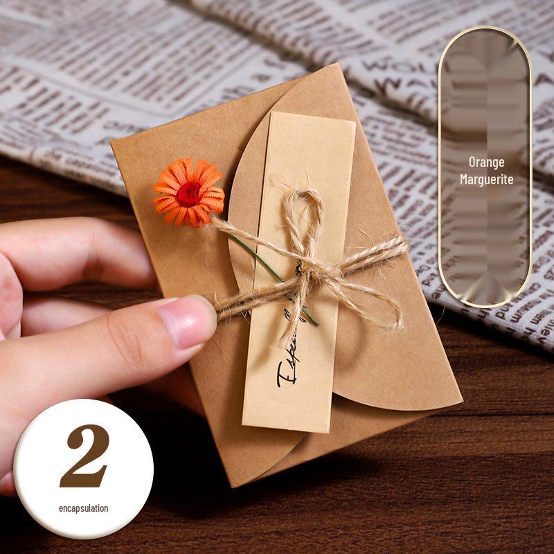 Handcrafted Retro Kraft Dried Flower Greeting Card for Birthdays & Father's Day