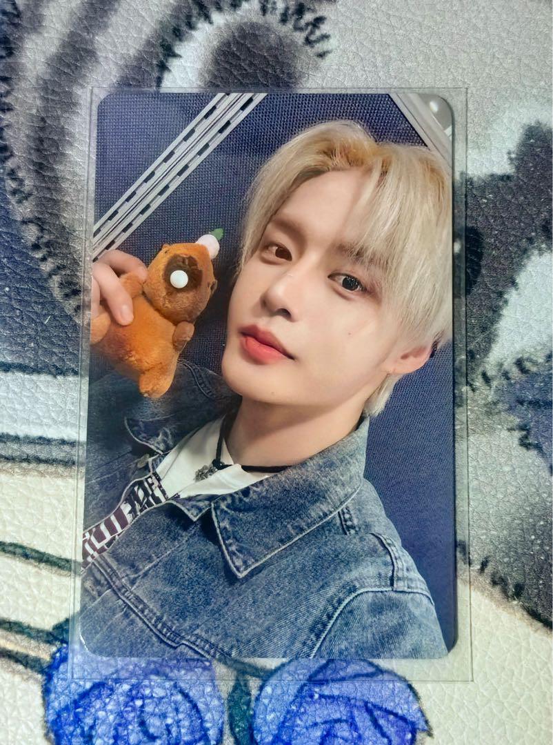 

[USED] Y69 zb1 Jiun idoustage Chinese Capybara Trading Card