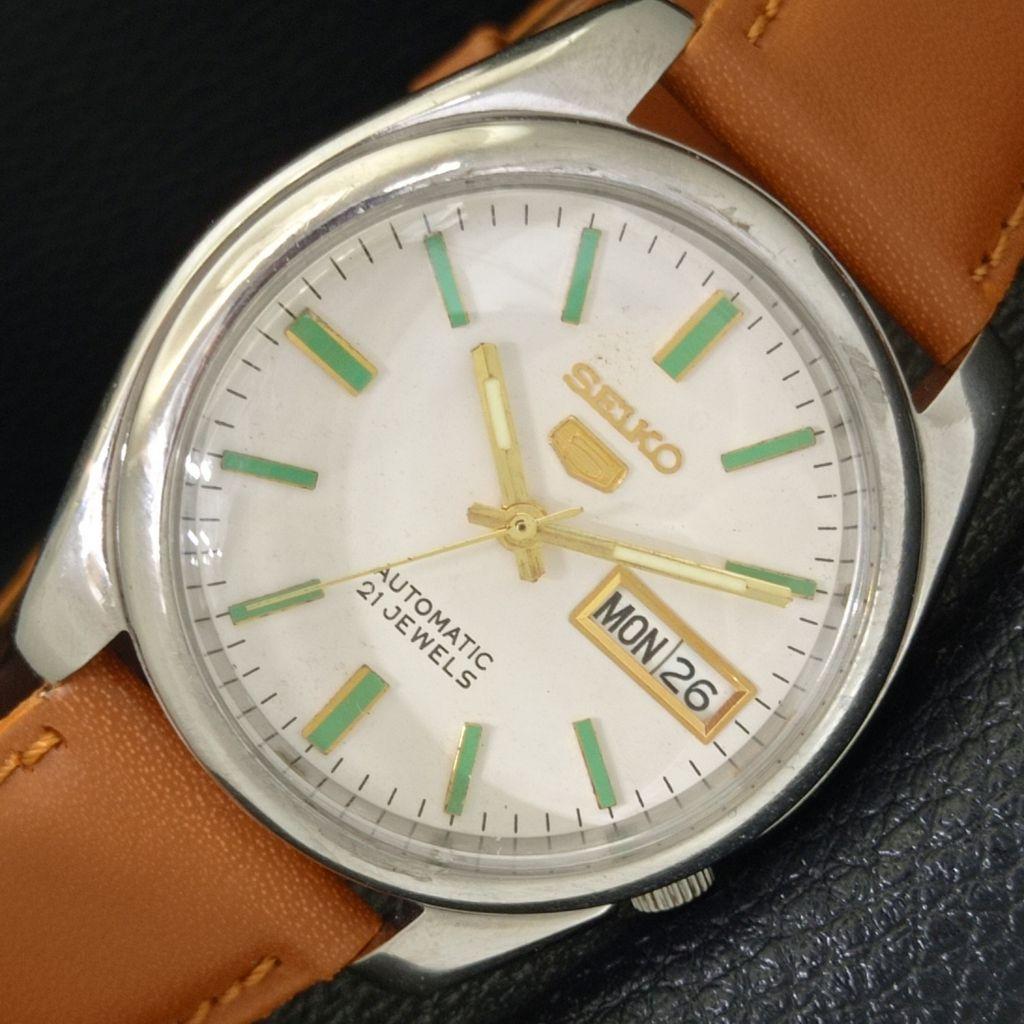 AUTOMATIC VINTAGE SEIKO 5 JAPAN 7S36A MENS WHITE COLOR DIAL WATCH a702612-1 R209-a702612