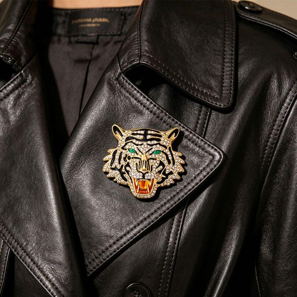 Broche Tête de Tigre Rugissante Or Argent Badge Animal Sac à Dos Broches Tigre Fête de Banquet