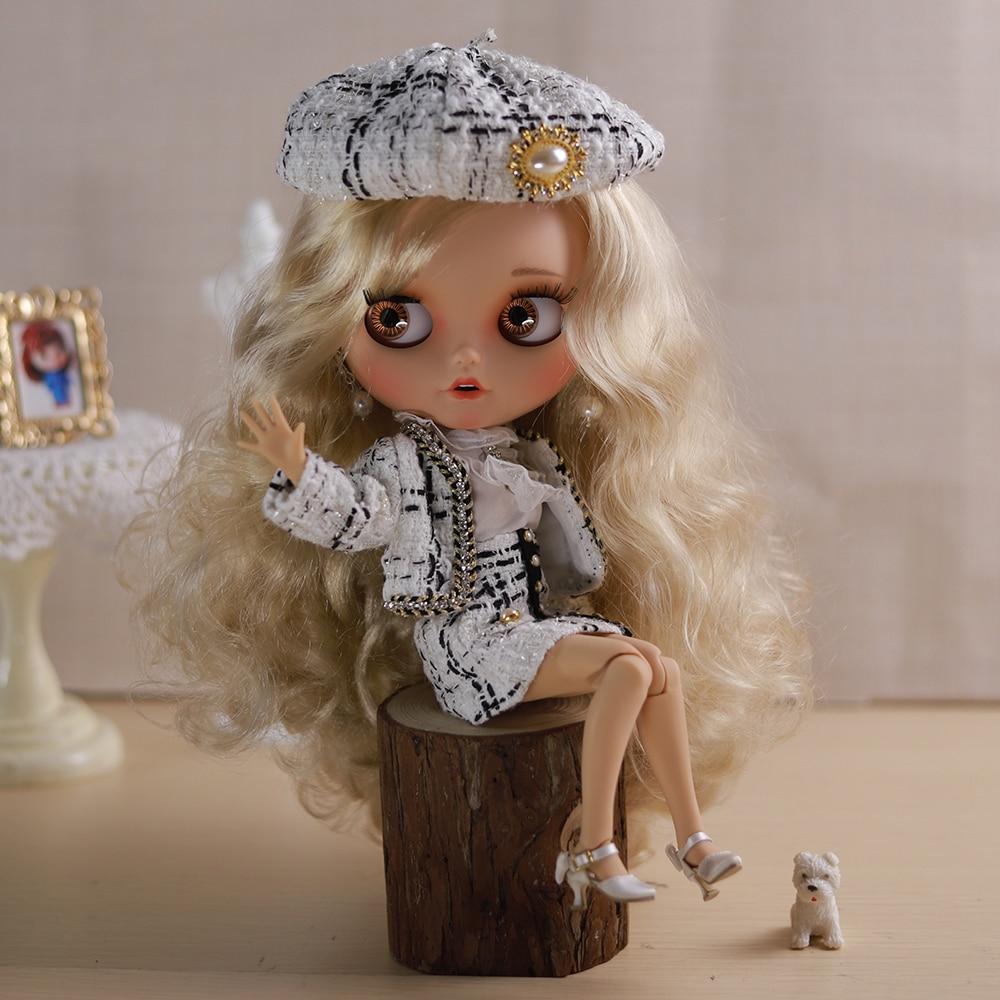 ICY DBS Blyth 1/6 Bjd Dolls 30cm Nude Doll New Tan Skin Matte-face Blyth Including Hand Set AB High Quality Special Offer