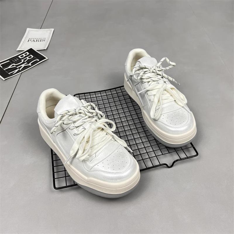 Spring 2025 new round head lace-up ins retro platform white shoes women's niche versatile casual sports shoes