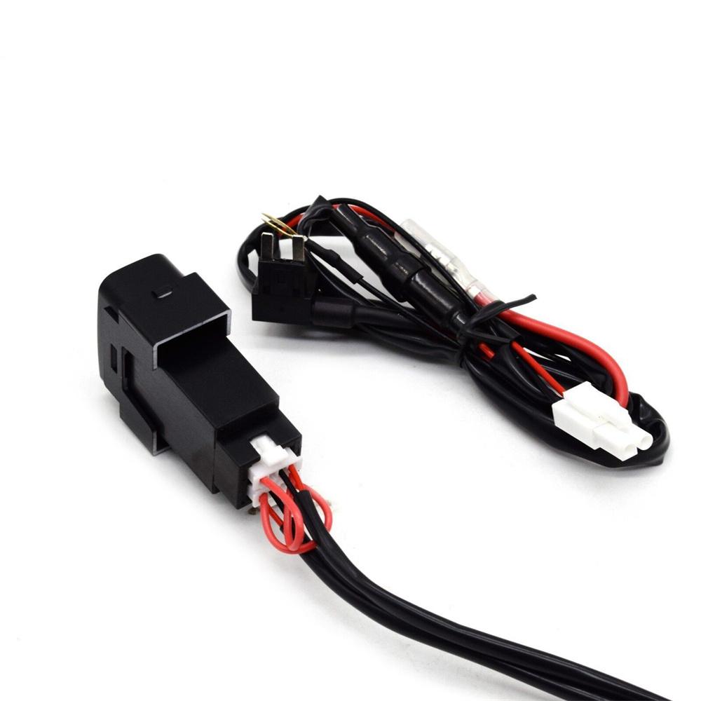 QC3.0+TYPE-C Interface Socket Fast Car Charger for Mitsubishi asx lancer outlander pajero