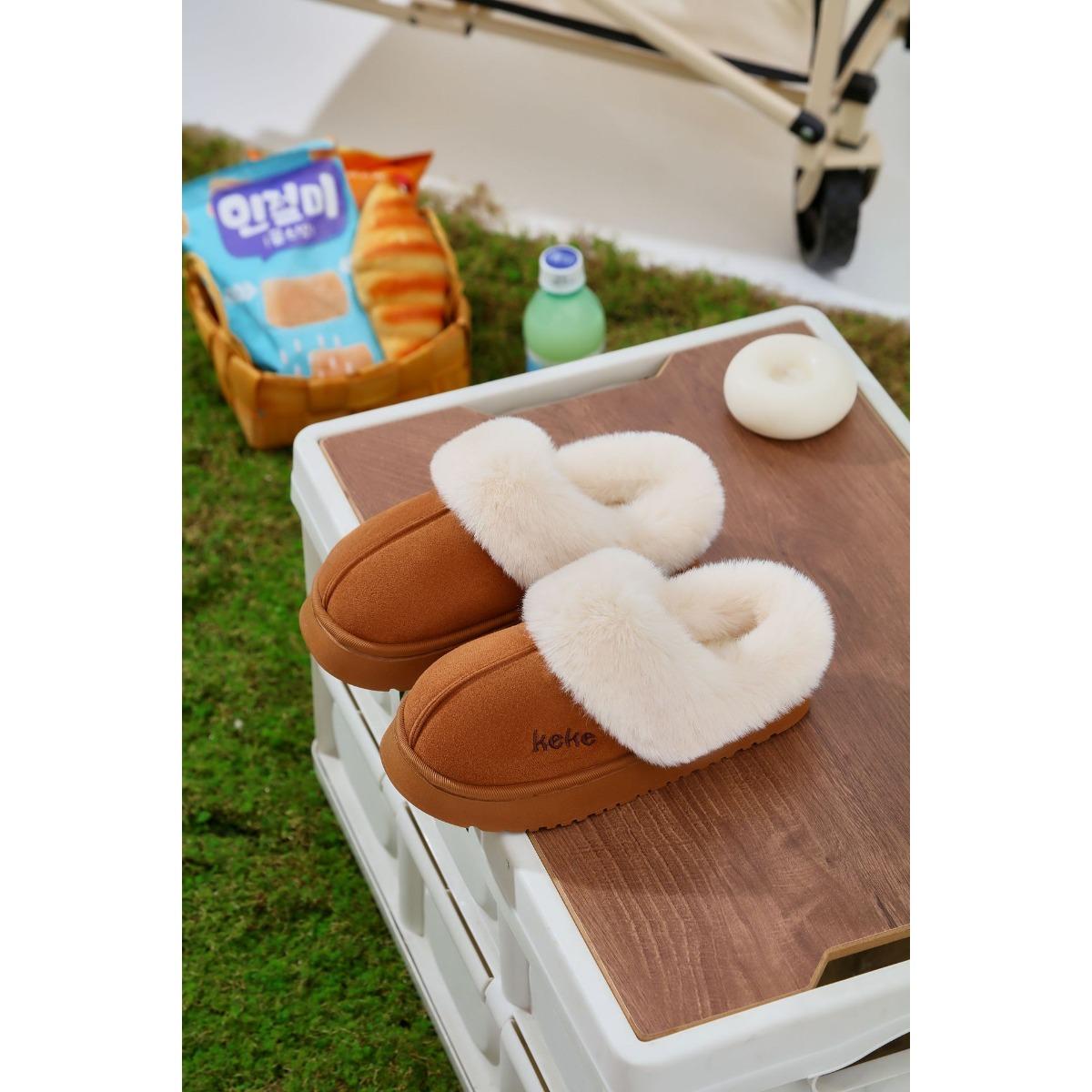 

Зимові вельветові потовщені бавовняні капці для жінок, протиковзкі та теплі для носіння на вулиці, домашні капці для використання в приміщенні, зимові бавовняні капці 28-29（ 210 ）