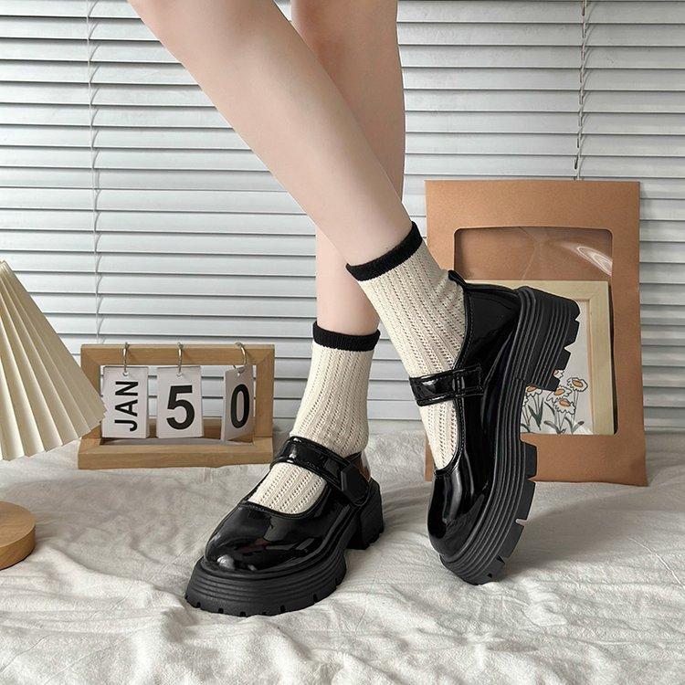 White Hundred College Style Thick Bottom Shoes Fashionable and Comfortable Women Summer Vintage Mary Jane Shoes