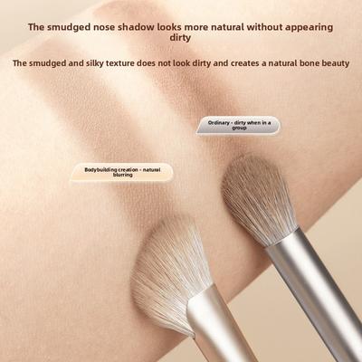 Half-Fan Shaped Nose Shadow Brush Slanted Blending Portable Makeup Brush Single Eyeshadow Brush Nose Wing Brush