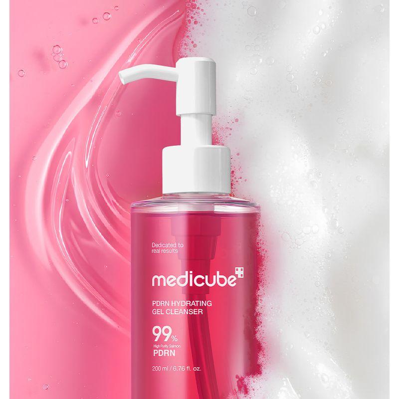 PDRN Gel-to-Foam Cleanser