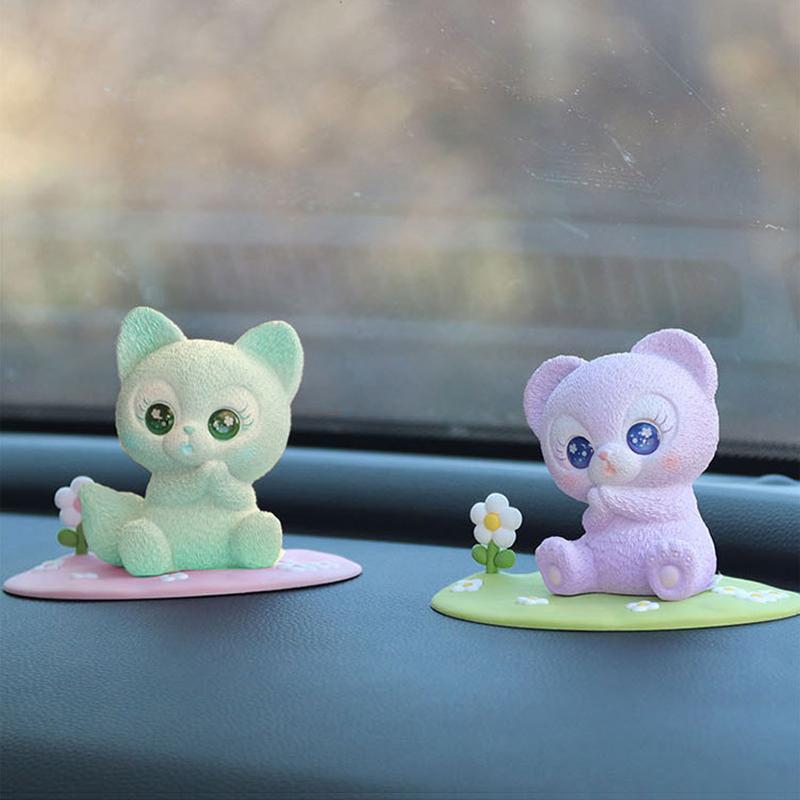 10x8cm Universal Car Dashboard Non Slip Mat Sticky Silicone Pad Phone Glasses Holder Flower Ornaments Car Cute Interior