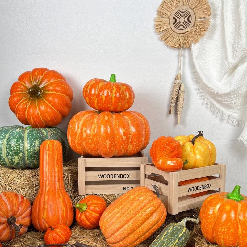 Pumpkin Harvest Festival Props: Farmhouse Halloween Decoration for Mall Displays and Room Ornaments